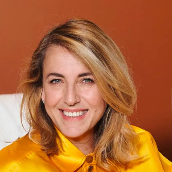Patricia Urquiola, Gründerin des Studio Urquiola in Mailand — Kreativdirektorin von Cassina, Kollektionen Emu und Mutina