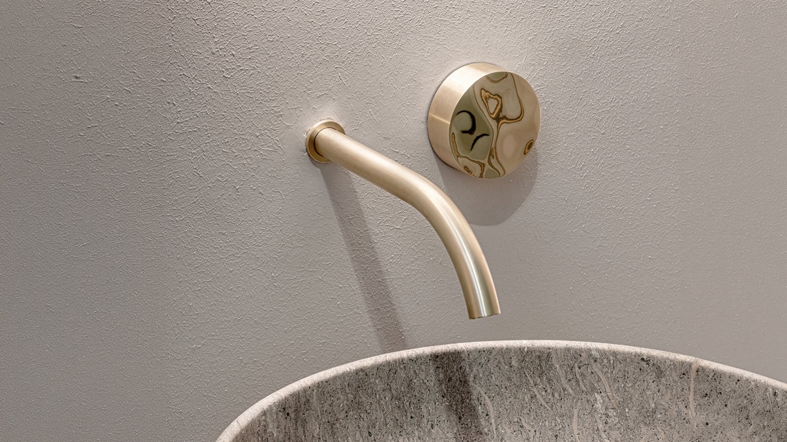Architekturarmaturen Allure von CEA Design mit poliertem Griff