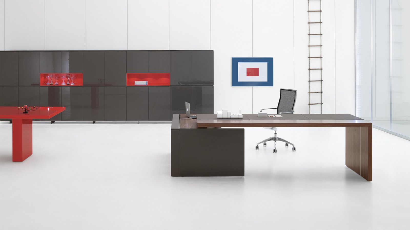 LED-Nischen im Regal der Archiutti Kollektion Ar.tu