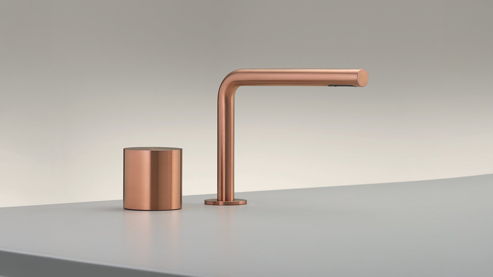 Opus Zweiloch-Mischer mit schwenkbarem Auslauf in Copper satiniert