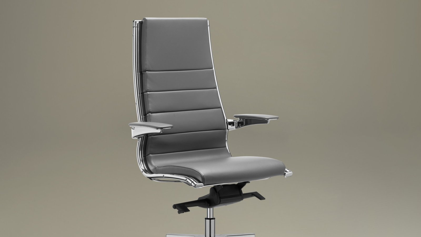 Chefsessel Sit it von Sitland in Leder