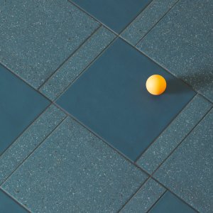 Innenboden in Time von Mutina mit 2 mm Fuge