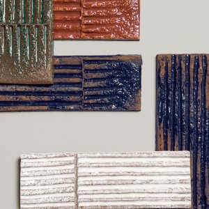 Stripes-Verlegung von Chamotte Mono und Quadra