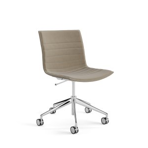 Sitzungszimmer mit Catifa Up bestuhlt