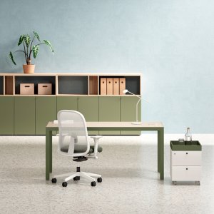 Chefbüro Fattore Alpha mit Sideboard Ar.tu und Regal Space