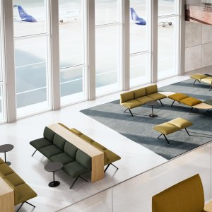 Kiik Sofa mit Bezug aus Kundenstoff