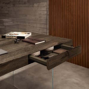 Moderner Chefschreibtisch Air von LAGO aus Glas und Holz