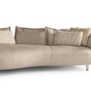 Seitliche Armlehnen als grafische Linie am Sofa Nuvola
