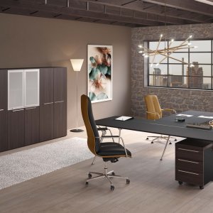 Designer-Schreibtisch Genesis von Codutti mit Kernlederplatte und Aluminiumecken