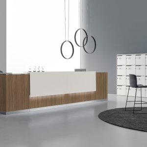 Empfangstresen Qubo von DVO Office in Eiche natur mit weissem Top