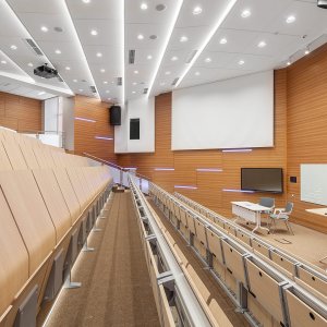 Durchgehende Befestigungsnuten des E5000-Balkens