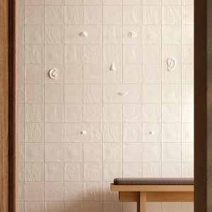 Glänzende Ears auf Grundplatten 15×15 in Chalk Matt, Mutina