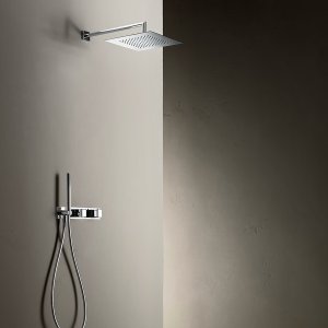 Design-Armaturen in der Dusche: Mint mit Handbrause und Wandhalter