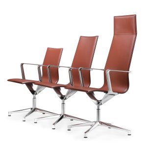 Poliertes Aluminium des Kuna Chair