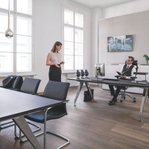 Similar-Mechanik unter der Sitzflaeche des Open Up