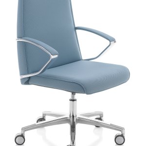 Der Kastel Klivia von hinten mit Blick auf die Lehne