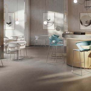 Kastel Kicca auf Fünfsternfuss mit Rollen an einem Chefarbeitsplatz