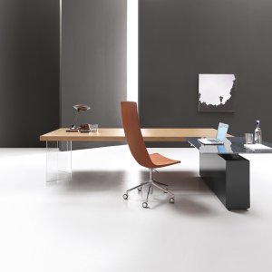 Kyo Konferenztisch in Eiche tabak mit Klappöffnung