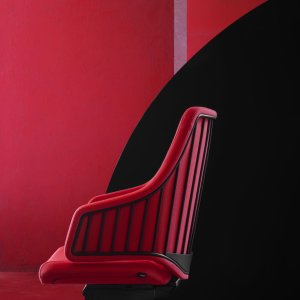 Italia in rostrotem Stoff von Luxy