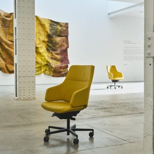 Italia Extra Soft in Leder am Schreibtisch
