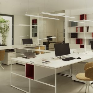 Schallabsorbierender Schirm an einem 20.Venti Arbeitsplatz