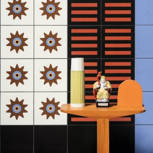 Stripes, handgezeichnetes Motiv von Nathalie Du Pasquier für Mutina