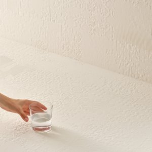 Déchirer La Suite im Zementton Calce