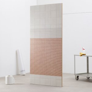 Tape Mutina Muster Mesh Black auf der schwarzen Basis