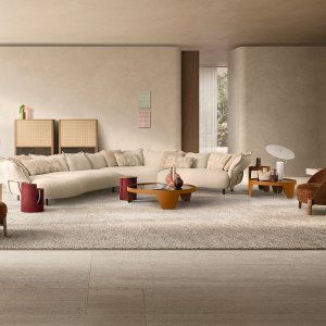 Kontrastpaspel entlang des Profils des Sofas Nuvola