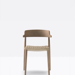 Furnierte Rückenlehne der Nemea 2824