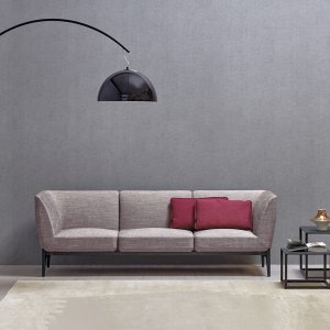 Social Komposition in S-Form in einer Hotellobby