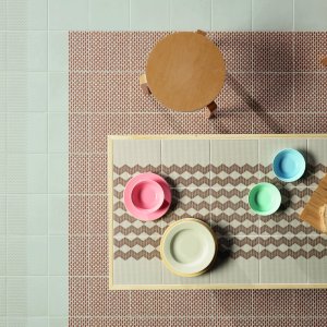 Tape Mutina Muster Zigzag Black auf der schwarzen Basis