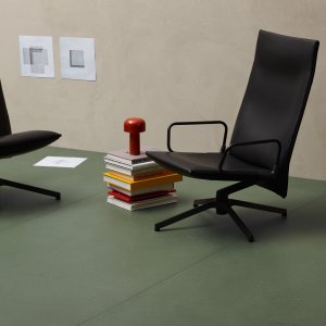 Sitzungszimmer mit Primavera Grigio Boden