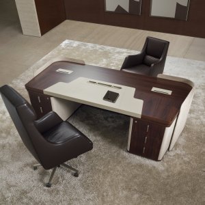 Repräsentationsschreibtisch Royal von i4Mariani im Chefbüro