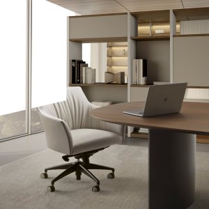 Viertüriger Schrank mit Kernlederseiten