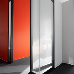 W80 als Verkleidung einer bestehenden Wand