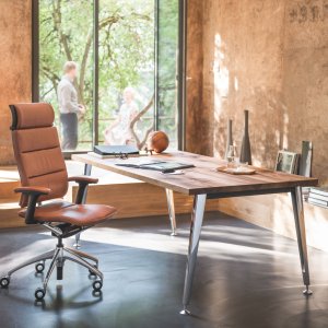 Open Up modern classic mit anilingegerbtem Leder