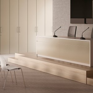Serviceschrank von Vogue mit abschliessbarer Tür und Lüftungsgitter