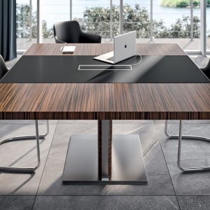 Furnierte Schürze am X10 von Quadrifoglio