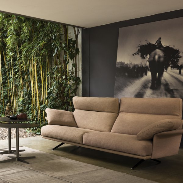 Designsofa von Verzelloni, italienischer Familienbetrieb